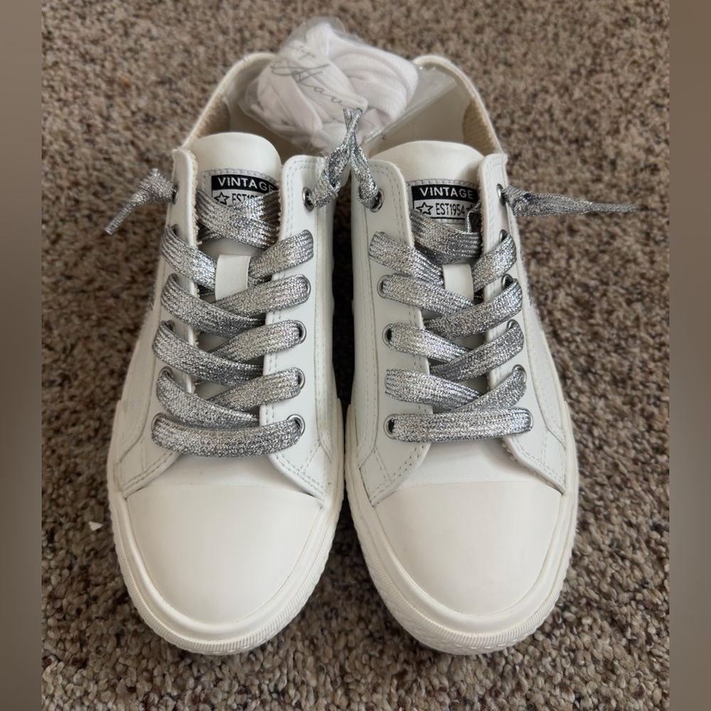 Brand New and RARE Vintage Havana “Letty” Sneakers - 7 - Picture 2 of 8